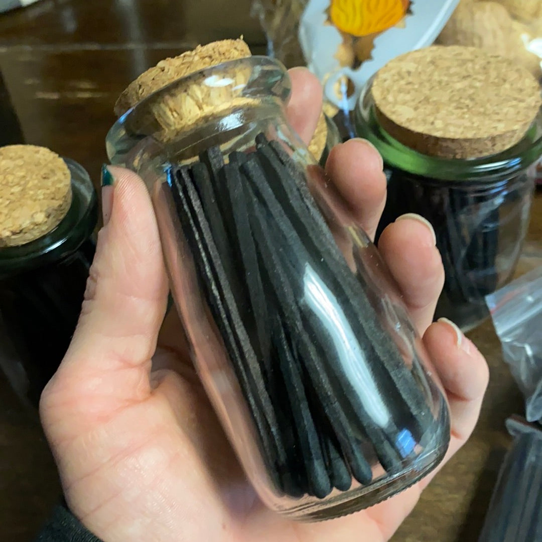 Black Matches 50ct in Glass Jar
