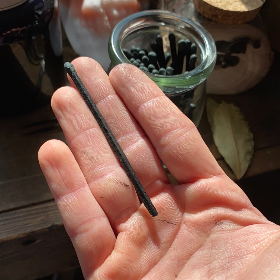 Black Matches 50ct in Glass Jar